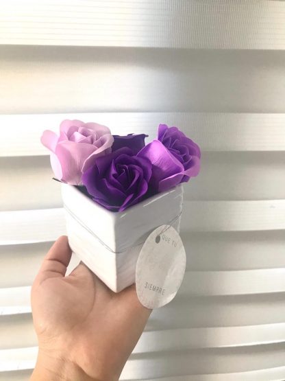 MACETA 4 ROSAS DE JABÓN