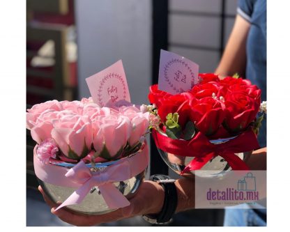 ARREGLO DE FLOR 9 ROSAS DE JABON