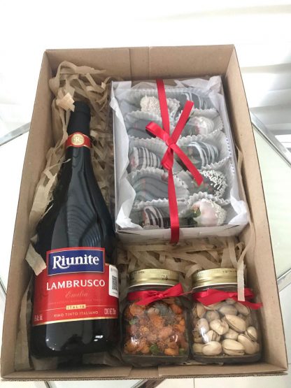 CAJA SORPRESA FRESAS