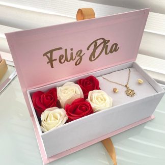 CAJA FLORES JABON CON DIJE