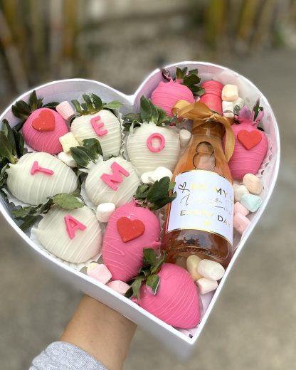 Caja Corazón con Fresas con Chocolate